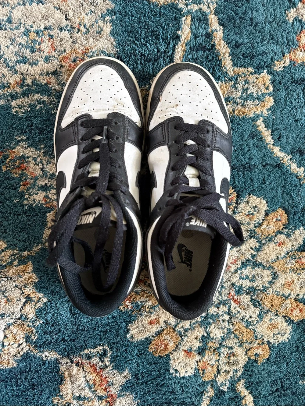 Nike Kids Black and White Low-Top Sneakers